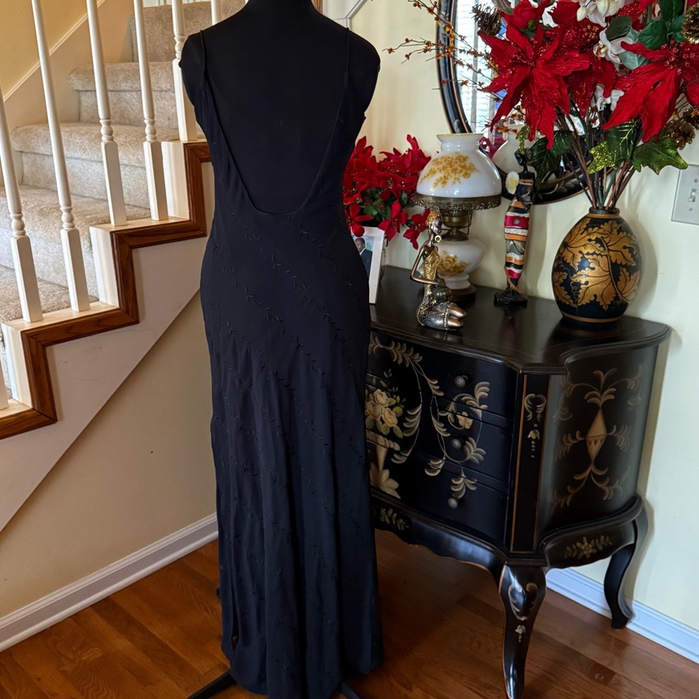 *Chic Black Maxi Dress - Picture 15 of 16